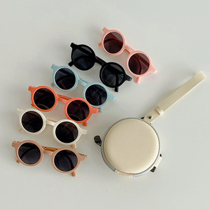 Children <b>Foldable</b> Round <b>Sunglasses</b> UV400 Sun Protection For Kids Unisex Fashionable Style With Case - Product Image 1