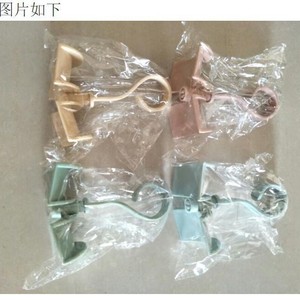 Guo Lin Colgador Multifuncional para Bufandas, Lazos y Bolsos, Gancho Giratorio Reforzado, Organizador de Armario, Estilo Minimalista, Colores Nórdicos - Product Image 5