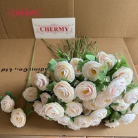 DC014 Warna Baru Peach Pink 3 Kepala Bunga Ranunculus Sutra Buatan untuk Dekorasi Pesta Pernikahan