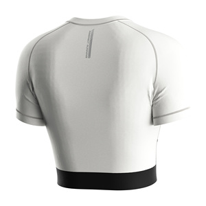 Conjunto Deportivo para Mujer, Top Corto y Pantalones Cortos Ajustados, Súper Suaves, Transpirables y Elásticos para Entrenamiento de Maratón - Product Image 4