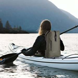 Bolsa Térmica Multifuncional de PVC con Diseño de Leopardo para Red Bull, Venta al por Mayor en <span class=keywords><strong>Carrefour</strong></span> - Product Image 6