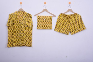 Conjunto de Pijama de Verano para Mujer, de Algodón, Manga Corta, Estampado a Mano con Dibujos Animados, Ropa de Dormir Informal, Pantalones Cortos, 3 Piezas - Product Image 1