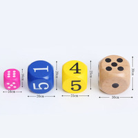 Dés en bois KEQI de 16 mm, élégants et à coins carrés, avec logo personnalisé pour le divertissement familial et divers motifs