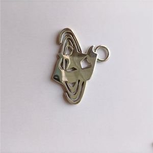 Étiquettes métalliques personnalisées de haute qualité, plaques gravées avec logo, étiquettes de marque personnalisées pour vêtements et chaussures - Product Image 2