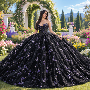 Robe de bal vintage noire Dy8506 spectaculaire sans bretelles, décolleté cœur, avec appliques florales en sequins violets, 100 % coton, longueur cheville, pour soirée - Product Image 1