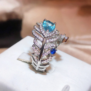 Nuevo Anillo de Pluma con Circonita Cúbica Azul, Anillo Abierto Ajustable para Mujer, Antideslustre, Joyería de Moda para Damas, Venta al por Mayor - Product Image 3
