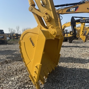 Excellent Condition Used KOMATSU PC350 PC400-7 PC360-7 35 Ton Crawler Excavators with Pump & Engine Best Price Sale - Product Image 3