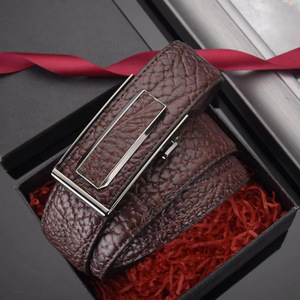 Ceinture en cuir de vache pour homme, style business, motif rayé, boucle automatique en alliage, texture gaufrée, personnalisée par le fabricant - Product Image 3