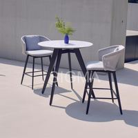 Mobilier d'extérieur Fauteuils en aluminium Chaise de jardin en corde tissée à la main Tabourets de bar