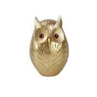 Statuette de hibou en résine plaquée or avec yeux ambrés, sculptée à la main, porte-bonheur Feng Shui, décoration pour la maison et le bureau, vente en gros