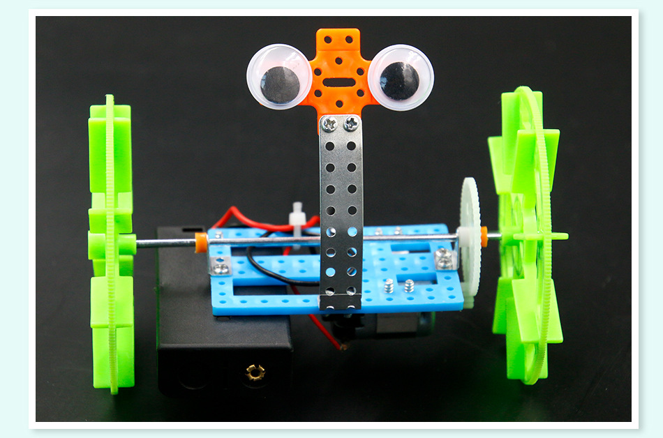 Robot de equilibrio de dos ruedas hecho a mano.