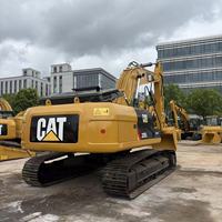 Excavatrice CAT 325D2L, poids en ordre de marche de 25 tonnes, godet de 1,3 m, moteur de 140 kW, modèle 2019