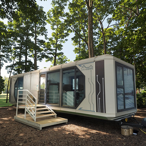 Paquete de tienda de campaña Safari de lujo: resistente tela impermeable, suelo SPC, cama King y baño en suite para Glamping Resorts - Product Image 1