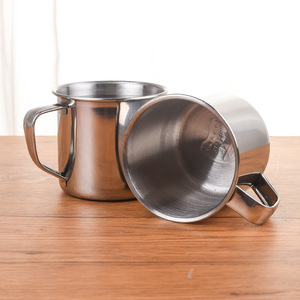 Taza de Acero Inoxidable 304 de Gran Capacidad, Taza de Agua para Camping, Resistente a Caídas, con Tapa - Product Image 1