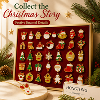 Hongtong Vintage Gold Plated Stainless Steel Christmas Santa Claus Red Hat Cute High Quality Delicate Wholesale Charms Pendants