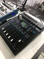 Console de mixage audio numérique professionnelle OEM MF-12 12 canaux, effets DSP 24 bits, enregistrement USB, écran tactile, construction métallique, égaliseur 5 bandes