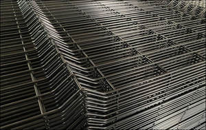 Malla de Alambre Curva 3D Recubierta de PVC de Alta Calidad para Cercas de Jardín, en Oferta - Product Image 3