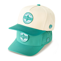 Casquette de baseball sportive imperméable à 5 panneaux Youngsoul BSCI avec broderie personnalisée, respirante, perforée au laser pour l'extérieur