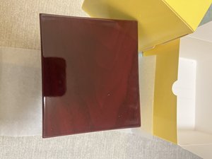 Boîte à montre en bois acajou brillant à fente unique, étui d'emballage pour montre avec boîte cadeau extérieure en papier, vente en gros personnalisée - Product Image 4