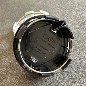 Emblème de badge de moyeu de roue de voiture de style nouveau de 57 mm, autocollant de roue pour Renault Koleos duster megane 2 Logan <span class=keywords><strong>clio</strong></span> - Product Image 3