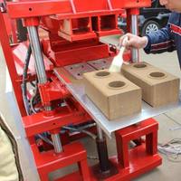 Machine à fabriquer des briques en argile RPT2-10, machine à blocs de pavés emboîtables, automatique, cycle de 10 à 15 secondes, 7,5 kW