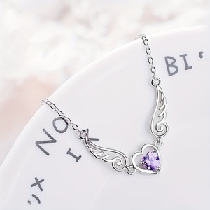 Collana con ali d'angelo placcate in platino e collana con ciondolo a forma di cuore - Product Image 4