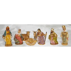 Figurine de crèche H. 10 cm assortie - Product Image 1