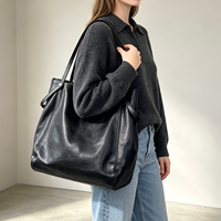 Sac fourre-tout en cuir de vachette pleine fleur souple pour femme, avec bandoulière réglable et fermeture éclair, grande capacité, sac à main de banlieue, vente en gros OEM ODM