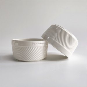 Stock faible QUANTITÉ MINIMALE DE COMMANDE pur blanc en relief petit porcelaine <span class=keywords><strong>pyramide</strong></span> alimentaire argent ramequins mis bols en céramique 3/3.5/4 pouces - Product Image 3