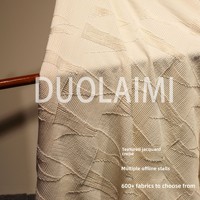 Nouvelle collection de tissus jacquard texturés froissés pour vêtements printemps/été ; Vêtements pour femmes en stock, vente en gros, 100 % polyester