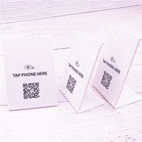Support de menu en plastique de haute qualité avec lecture RFID par tapotement, affichage de la liste de menus, code QR NFC, étanche et code QR unique