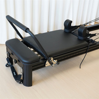 Lit de Pilates complet en aluminium noir robuste avec rail intégral pour la maison et le studio de yoga - Reformer