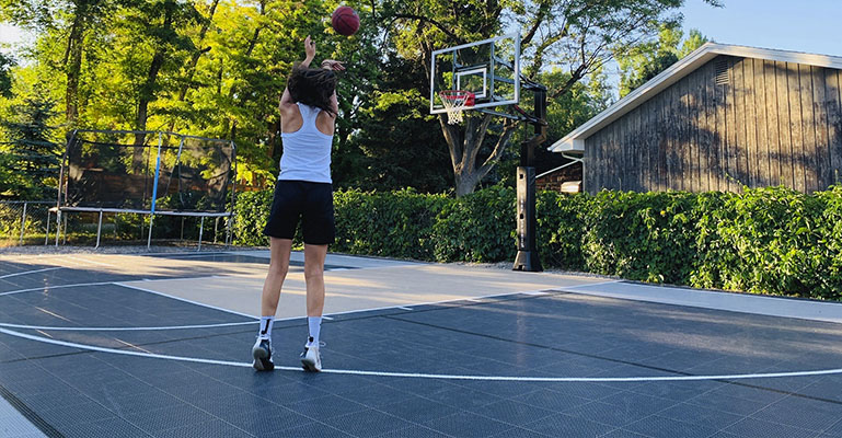 The Outdoor Used PP Interlocking Tiles for Basketball Court