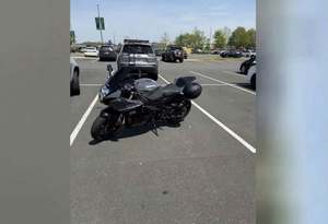 Moto Suzuki Sportbikes <span class=keywords><strong>Boulevard</strong></span> C50T Special 2025 PRÊTE À LA VENTE – PROMO SPÉCIALE - Product Image 4