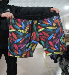 Vêtements d'occasion de haute qualité, best-sellers en Malaisie, parmi lesquels les shorts pour hommes - Product Image 5