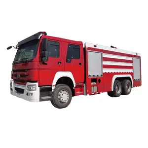 Yüksek kaliteli köpük yangın söndürme kamyonu su deposu SINOTRUCK 12000L itfaiye kamyonu