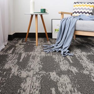 กระเบื้องพรมสี่เหลี่ยมสีเขียวลายกราฟิก 56566 โพลีเอไมด์ กันลื่น สำหรับใช้งานเชิงพาณิชย์ - Product Image 5