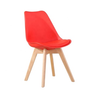 Chaises de salle à manger empilables en plastique multicolores avec coussin rembourré et pieds en <span class=keywords><strong>bois</strong></span> de hêtre naturel, meubles d'intérieur pour la maison - Product Image 3