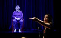 Illusions d'hologramme utilisant la technique Peppers Ghost, film miroir transparent de 5x9 mètres avec cadre pour l'hologramme