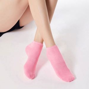 Chaussettes de yoga antidérapantes en coton respirant pour femmes, à bout rond, pour Pilates - Product Image 2