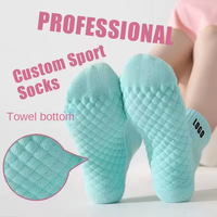 Calcetines Deportivos Profesionales Personalizados de Malla Transpirable, Calcetines Atléticos para Correr con Diseño de Amortiguación en la Parte Inferior