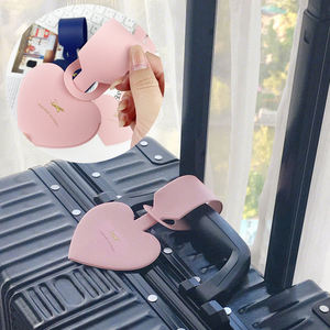 Etiqueta de equipaje de cuero con forma de corazón simple al por mayor para mujer, soporte de identificación y dirección para maleta de viaje, etiquetas de equipaje para niñas, bolsa de embarque - Product Image 2