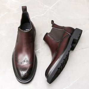 Nouvelles Chaussures Habillées en Cuir pour Hommes, Imperméables, Respirantes, Antidérapantes, Durables, Style Britannique, Tendance pour le Quotidien et les Trajets - Product Image 1