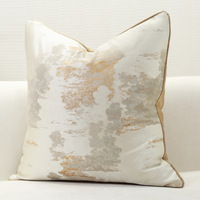 Housse de coussin carrée minimaliste moderne pour hôtel, maison d'hôtes, salon, canapé, en polyester jacquard doré luxueux à motifs de feuilles