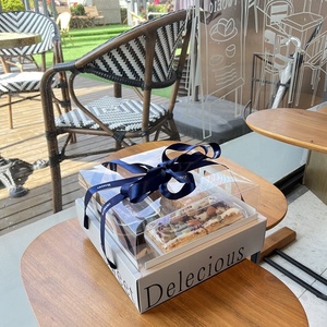 Cajas para Cupcakes y Muffins Personalizadas con Logotipo, de 2 y 9 Cavidades, para Regalos de Navidad y Cumpleaños - Product Image 4