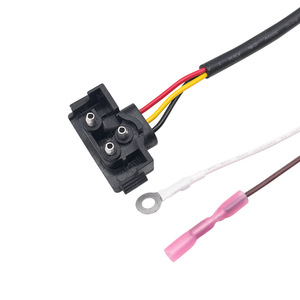 Conector SAE de 4.5mm y 4 pines, arnés de cableado negro con enchufe macho recto para control de luces de remolque RV - Product Image 3