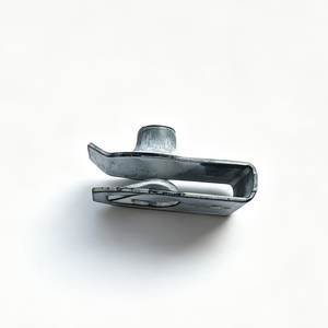 Elemento di Fissaggio in Lamiera per Settore Automobilistico, Stampato Progressivamente e Filettato, Zincato Nero, per Assemblaggio Pannelli, Clip a U - Product Image 3