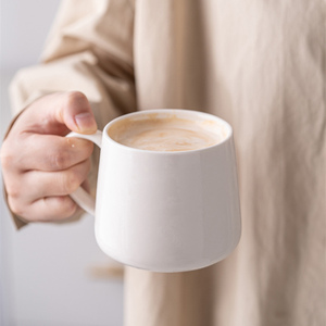 Logotipo impreso personalizado 12oz moderno de lujo de porcelana blanca agua té café Taza de cerámica - Product Image 5