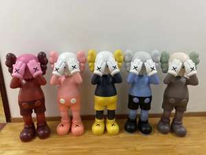 Statuetta Personaggio Personalizzata in Resina 3D a Grandezza Naturale, Bambola in Fibra di Vetro, Scultura 3D di Compagno Cartone Animato in Vendita - Product Image 3