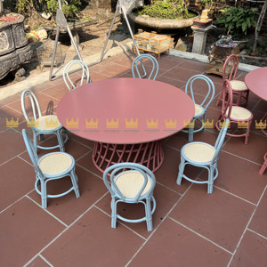 Ensembles de meubles pour enfants Offre Spéciale Safety-First Tables de fête rondes pour jouer et apprendre pour les parcs extérieurs Hôtels et fêtes d'enfants - Product Image 4